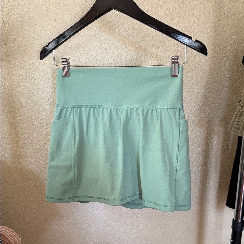 Athleta Mint Green Women's Mini Skirt